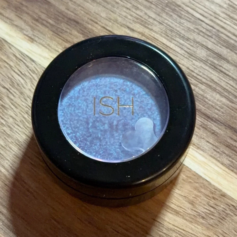 ISH Shimmy Shadow Eyeshadow #IMSMOKINGHOT GALAXY .06oz